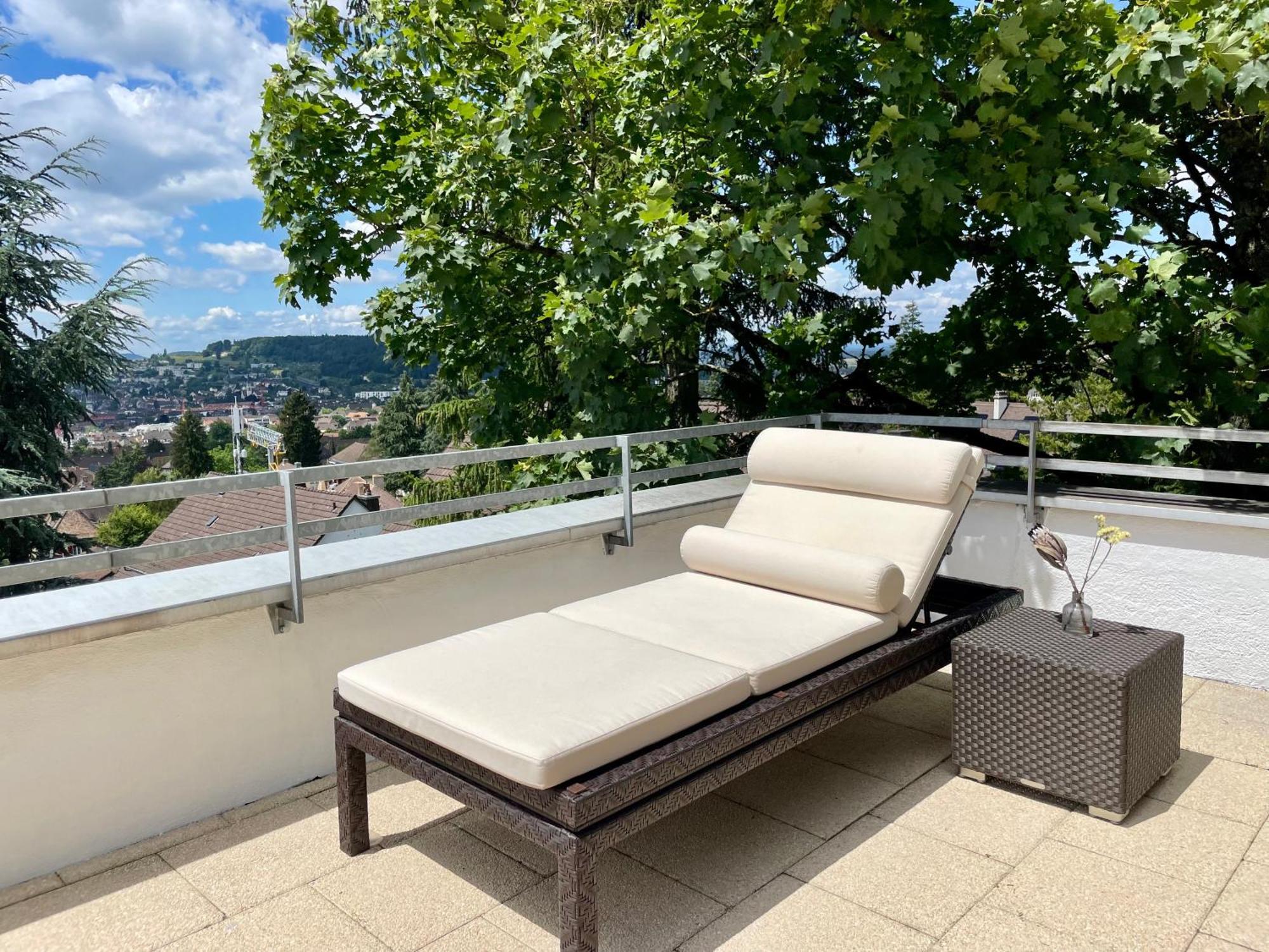 Luxury, Quiet Flat Overlooking Apartment Zürich